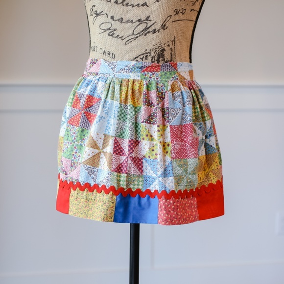 Other - 🌻 Vintage cotton apron patchwork handmade
